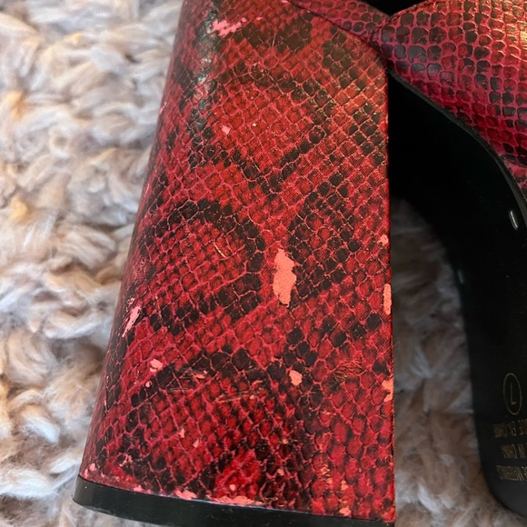 Red Snake Print Platform Sandals! - Picture 7 of 8